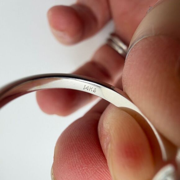 STUNNING 12.4ct cushion cut moissanite, 14k gold, .28ct diamond accents, ring!! - Picture 10 of 14